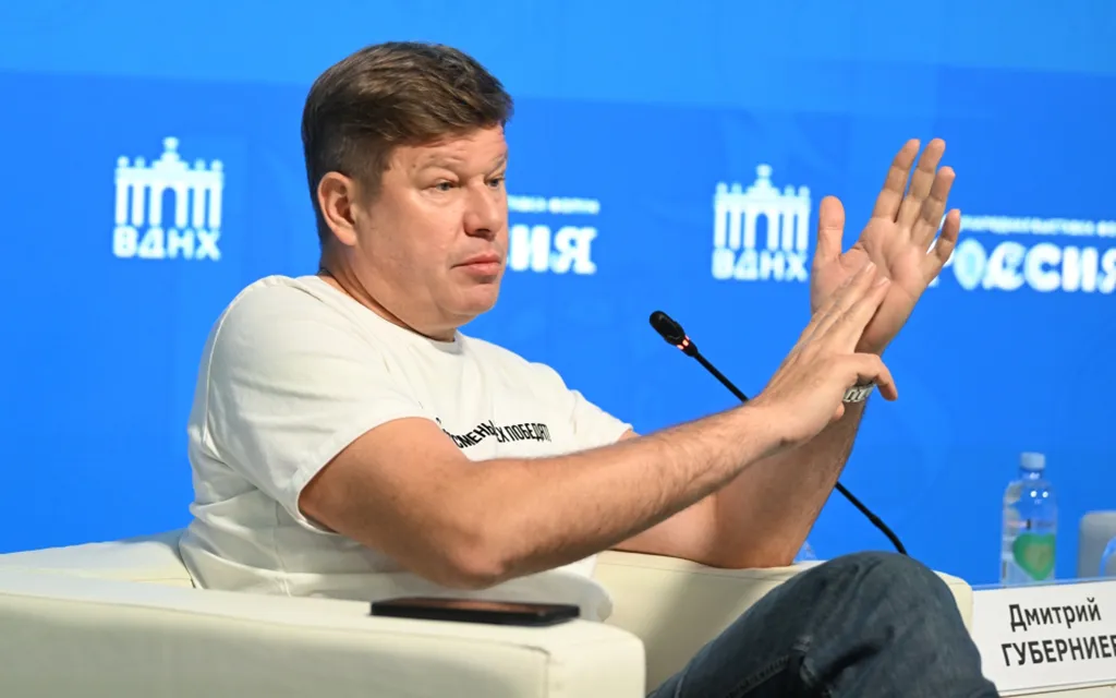 Губерниев посоветовал Мельниковой не завидовать зарплатам футболистам