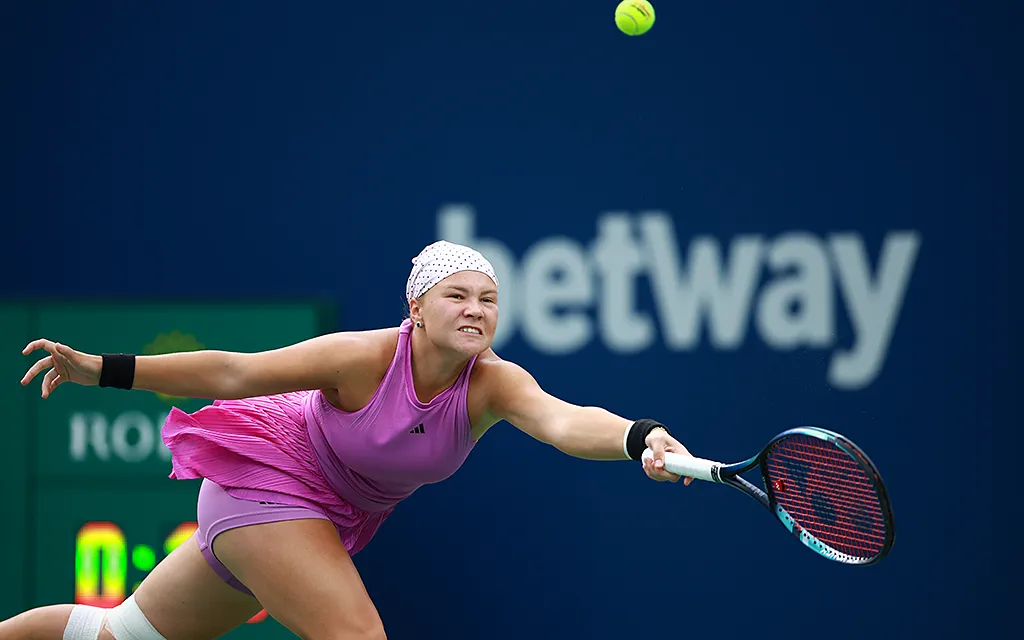 Россиянка Шнайдер уступила Фернандес в матче 3-го круга турнира WTA-1000 в Цинциннати