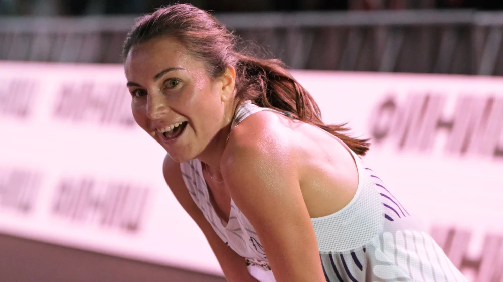 Дина Александрова риа.webp