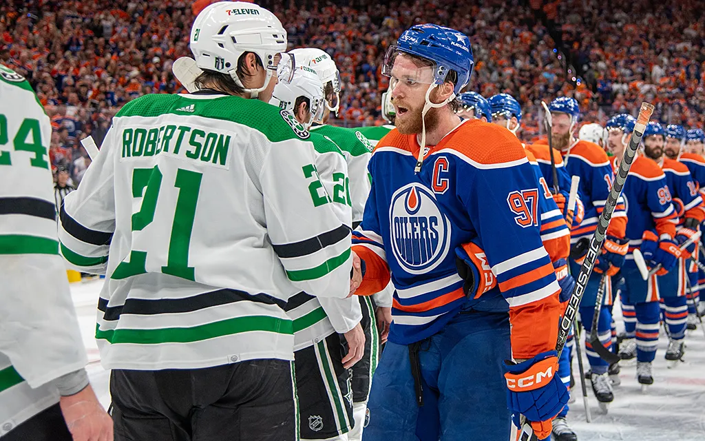 Макдэвид ХК Эдмонтон.webp