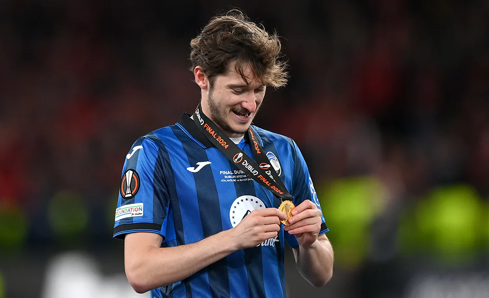 Миранчук УЕФА.webp