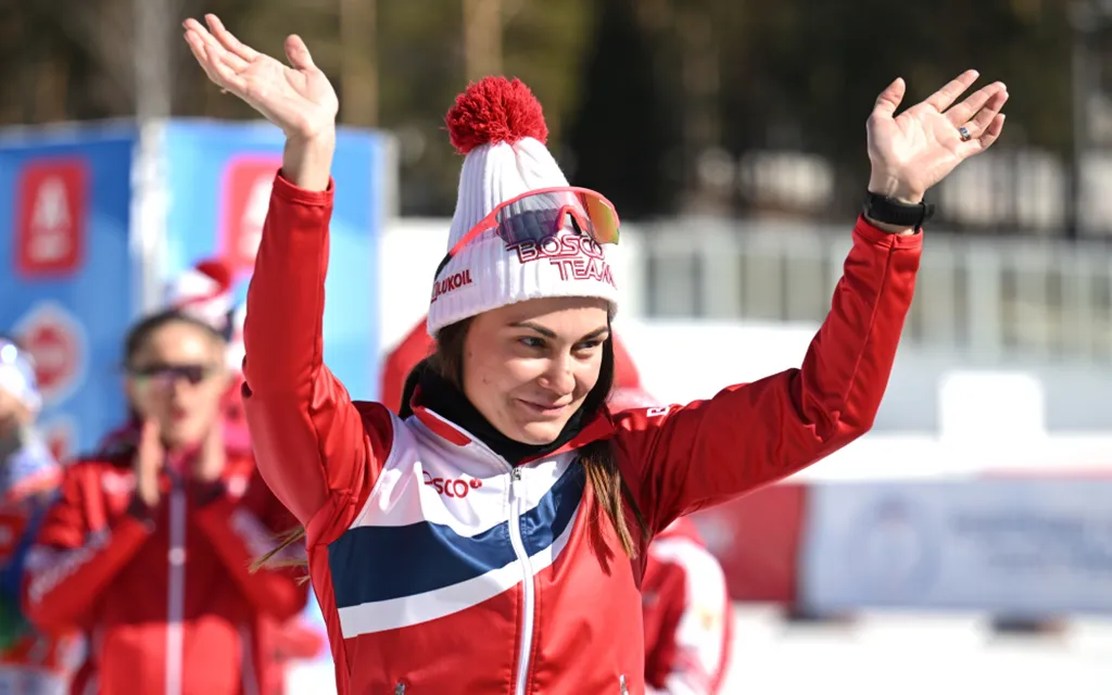 Кулешова выиграла гонку на 5 км классикой на этапе КР в Кирово-Чепецке, Степанова - вторая