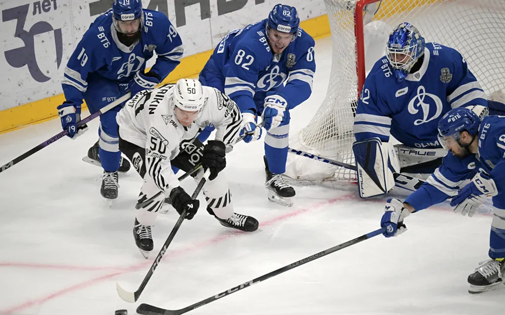 RIA_8642174.MR.1000 copy.webp