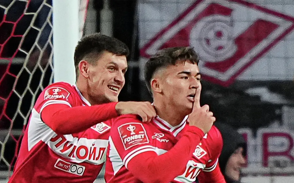 RIA_8655086.MR.1000 copy.webp