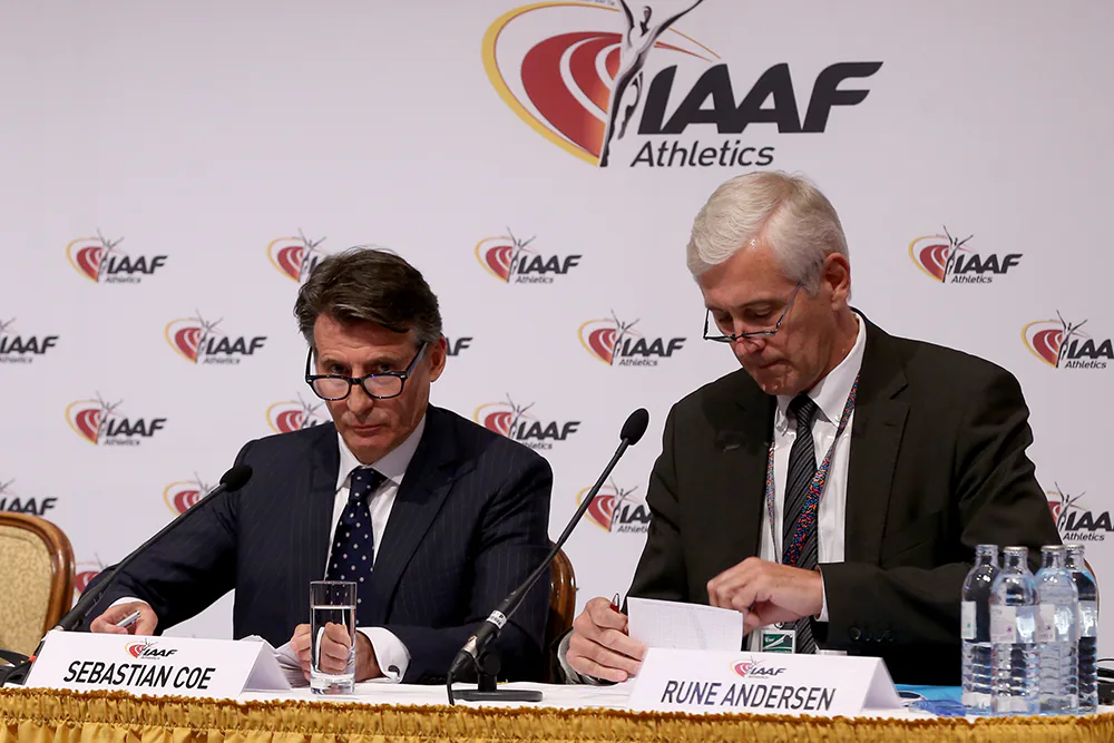 Себастьян_Коу_и_Руне_Андерсен,_IAAF,_РИА_Новости.webp