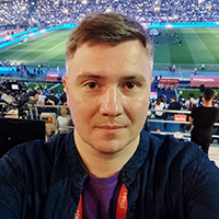 Владимир Стогниенко