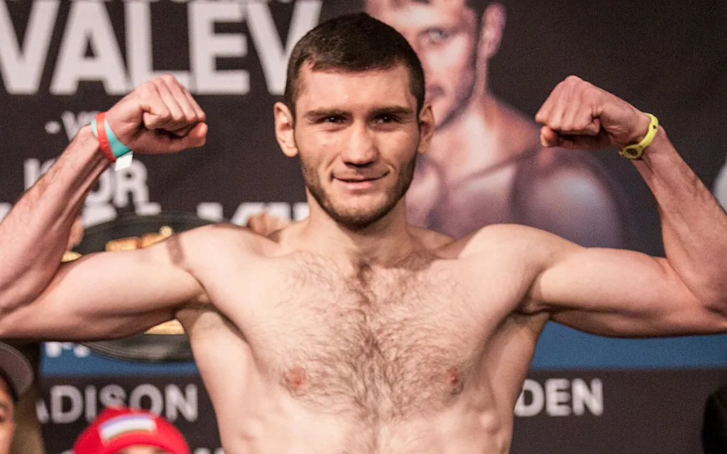 Российский боксёр Муртазалиев завоевал титул чемпиона мира по версии IBF