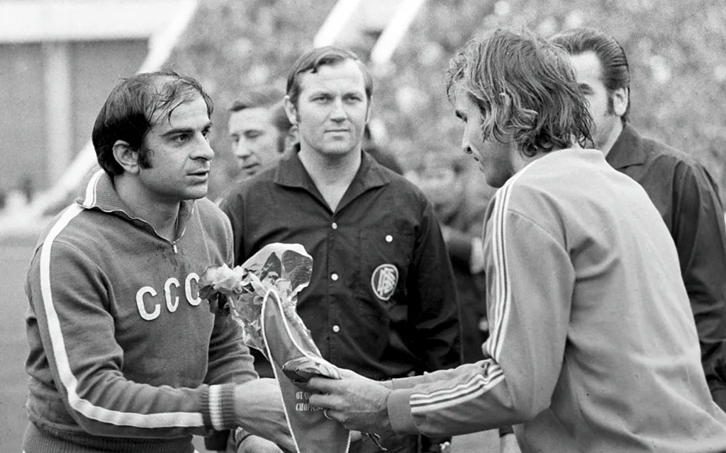 хурцилава copy.webp