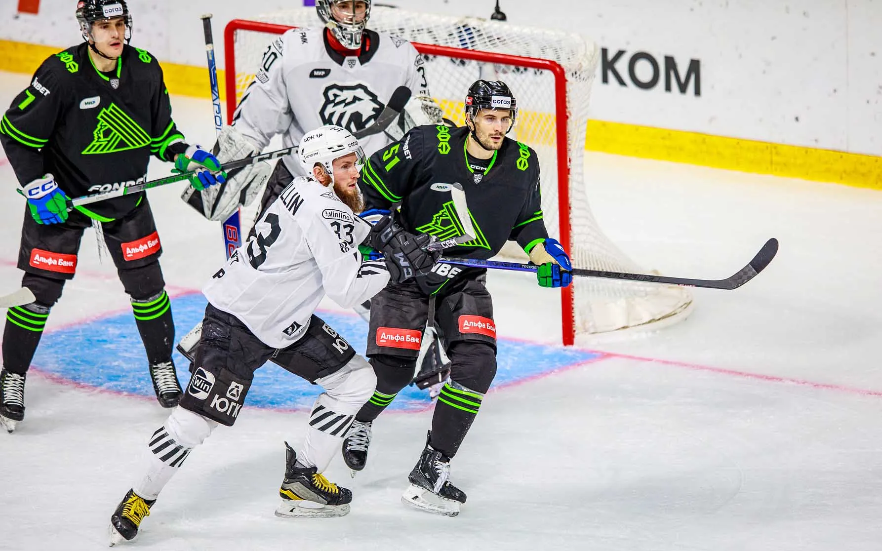 салават - трактор (хк трактор).webp