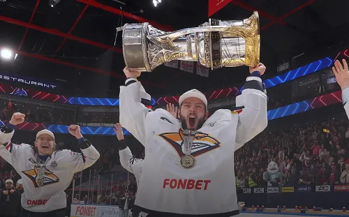 Набоков станет лучшим вратарём КХЛ. Но есть кандидаты не хуже