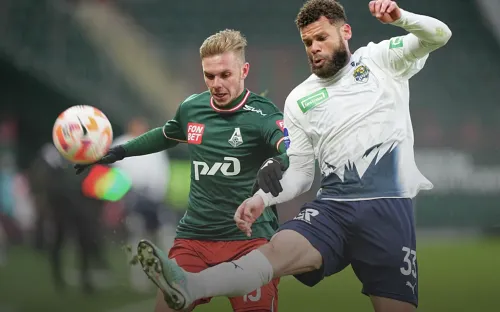 «Локо» и «Сочи» выдали огненный матч. А судья впервые в истории общался с публикой