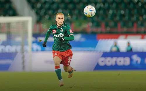 Пиняев – второй дриблёр в мире. Россиянин – звезда популярного футбольного рейтинга