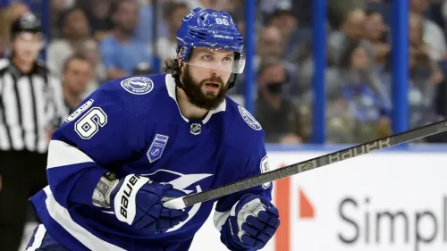 Прилетело откуда не ждали. Россияне лишили Кучерова лидерства в бомбардирской гонке НХЛ