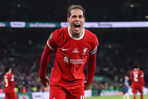 Контрольный выстрел. Судьи отобрали гол у «Ливерпуля», но «красные» добили «Челси»