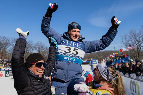 Вместо Большунова – Шумахер. Сенсационный Гус отнял у норвежцев золото Кубка мира