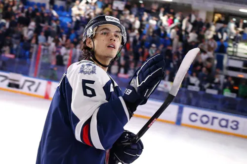 «Ларионов прививает менталитет победителей». Защитник «Торпедо» - о рецепте успеха команды