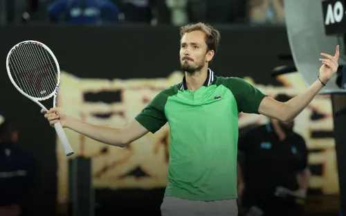 Медведев против бывшего россиянина Шевченко. Как пройдёт матч в Дубае?