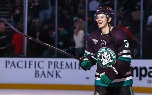 Новый российский талант в НХЛ! 19-летнему Минтюкову доверяют в «Анахайме» больше звëзд