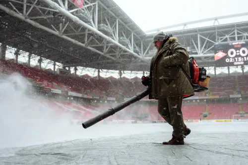 Мы отменили времена года. Но снег нас догнал