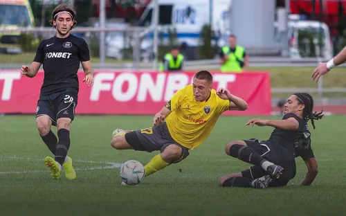 Победу любителям принёс гол на 90+2-й минуте. У 2Drots на кубок большие планы