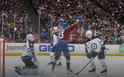 Ничушкин – российский герой Кубка Стэнли. Биг Вэл победной шайбой продлил голевую серию