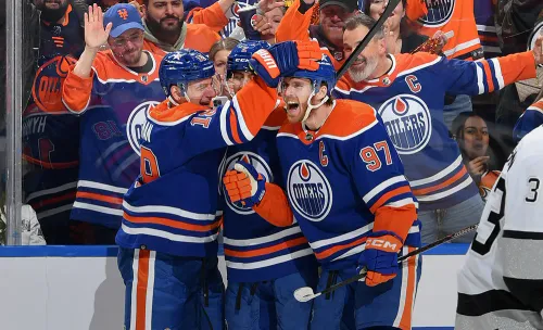 1131 кепка на льду в Эдмонтоне! Макдэвид разгулялся не на шутку