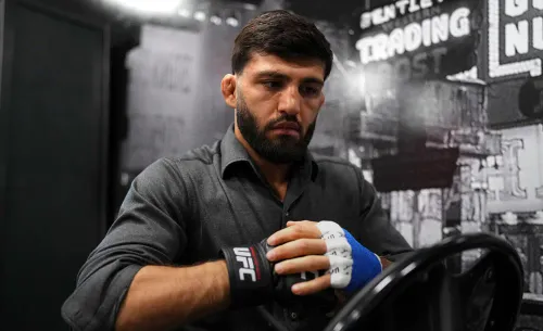 Царукян лишился титульного боя с Махачевым. Его может спасти странное видео