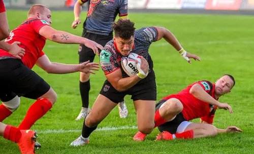 «Было очень холодно». Крутой регбист из ЮАР рассказал о жизни в России