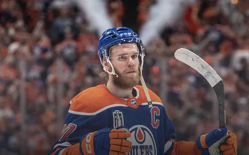 В НХЛ культ суеверий доведён до абсурда. Фанаты уличили в этом Макдэвида