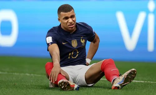 Кусать Мбаппе. Британский журналист назвал рецепт победы на Евро для Англии