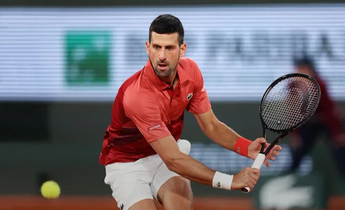 Без Надаля, но всё ещё с Новаком. Серб разбил очередного грунтовика в Париже