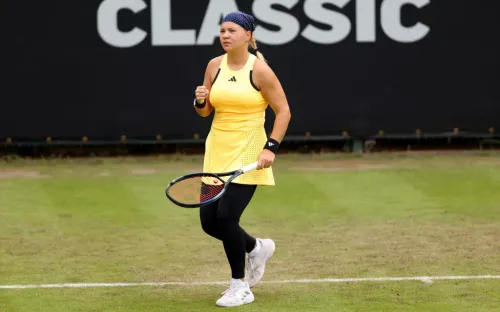 Звезда родилась. 20-летняя россиянка Шнайдер сносит всех на своём пути