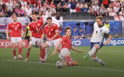 Королевская ничья. Англия одной ногой в плей-офф Евро-2024