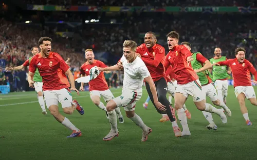 Сумасшедшая развязка! Венгры забили победный мяч за секунды до конца матча