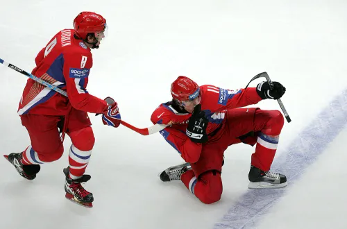 Россия деклассировала Чехию на ЧМ. Незабываемый бенефис Малкина в День Победы