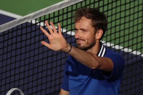 Медведев в шаге от личного рекорда. Но можно замахнуться и на большее