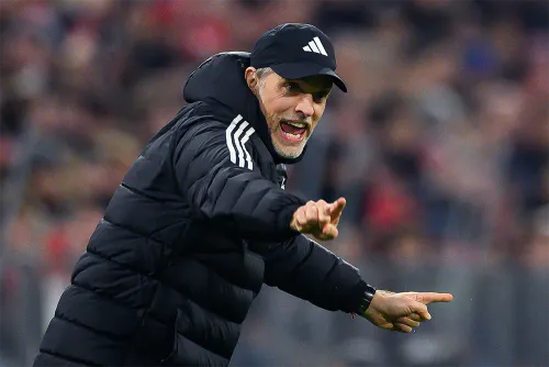 Мотивируя команду, Тухель сломал палец. Таким игроки «Баварии» его ещё не видели