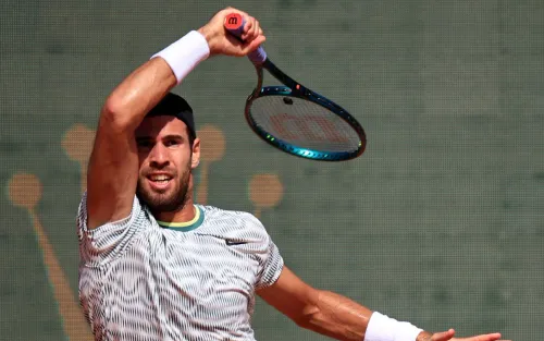 На вторую сенсацию сил не хватило. Хачанов за 83 минуты уступил неудобному греку