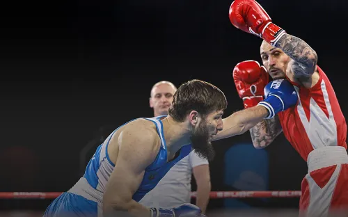 «Предложили большую сумму денег». Грузинский боксёр обвинил Россию во взятке