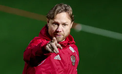 2026«У меня ко всем претензии были, есть и будут». Жёсткий Карпин перед турниром в ЮВА