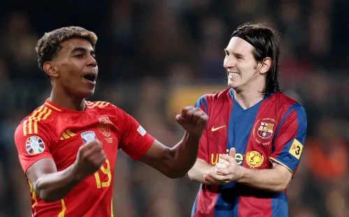 Юный испанец – лучший ассистент на Евро. В четыре месяца с ним нянчился Месси