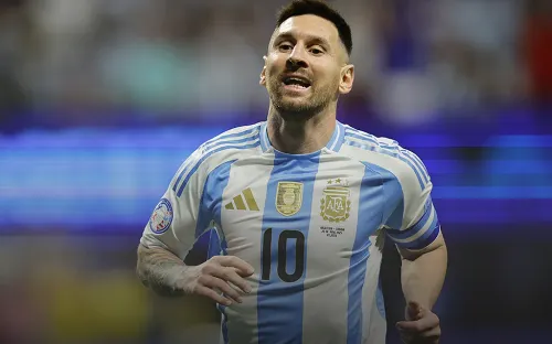 Месси простил канадцев. Но стал лучшим игроком матча и снова побил рекорды