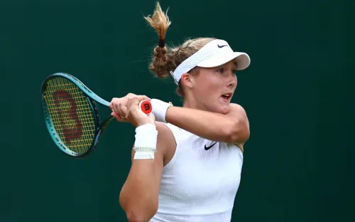 Что это было? Мирра громила чешку, а потом сама отдала ей выигранный матч