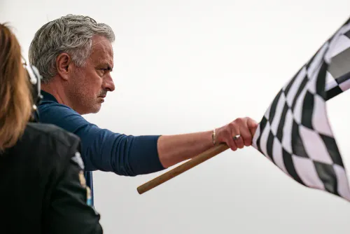 Крах блистательной карьеры. Великий Моуринью больше никому не нужен