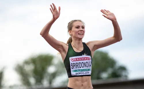 Российская легкоатлетка едет на чемпионат с триколором. Она выступит в Малайзии