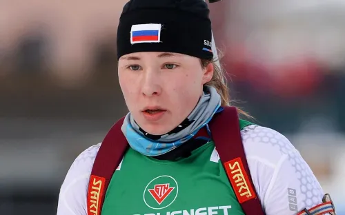 Россиянка провалилась под флагом Румынии. На Родину вернулась бесславно