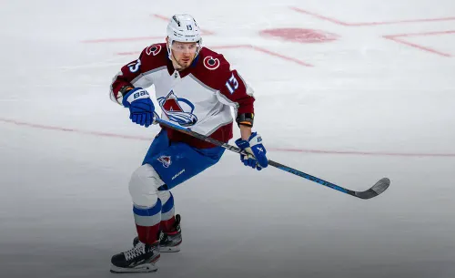 Ничушкин принёс победу «Колорадо» в первом матче. Чем ответят Дадонов и его «Даллас»?