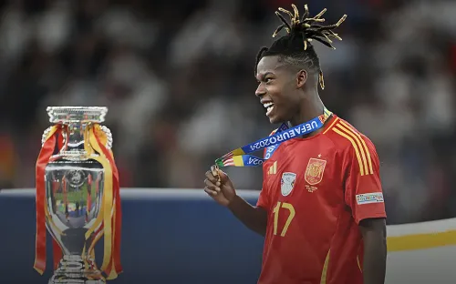 Босиком через Сахару к победе на Евро. Потрясающая судьба семьи Нико Уильямса