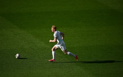 Австрийцы неожиданно стали первыми в сложной группе. Есть ли шансы у турок?