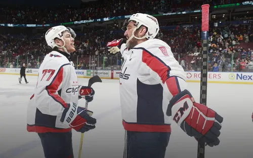 Овечкин прихлопнул лидера. Шайба россиянина сотворила сенсацию игрового дня в НХЛ